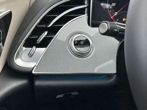 New 2026 Mercedes-Benz E 350 4MATIC Sedan image 30