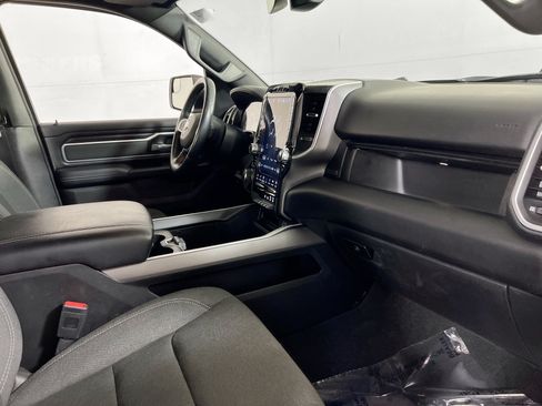 Used 2023 RAM 1500 Big Horn AWD/4WD image 28