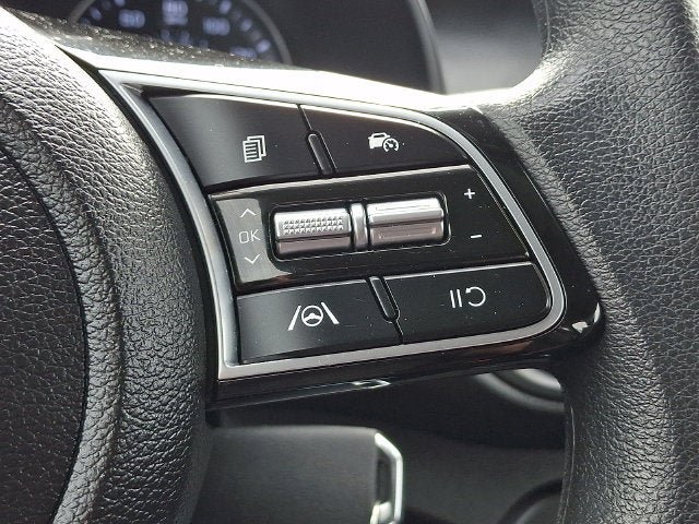 Certified 2023 Kia Forte LXS w/ LXS Technology Package FWD image 21