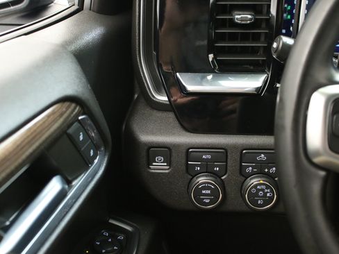 Used 2023 Chevrolet Silverado 1500 RST w/ All Star Edition Plus AWD/4WD image 18