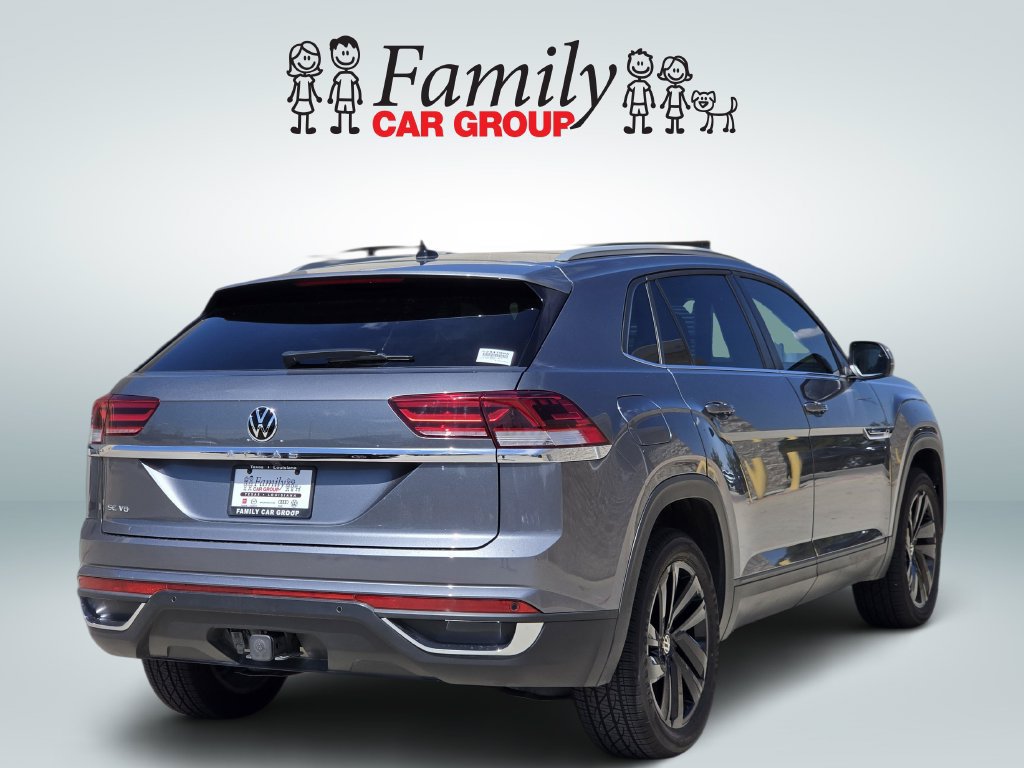 Used 2022 Volkswagen Atlas Cross Sport SE FWD image 4