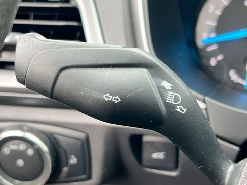 Used 2014 Ford Fusion SE image 25