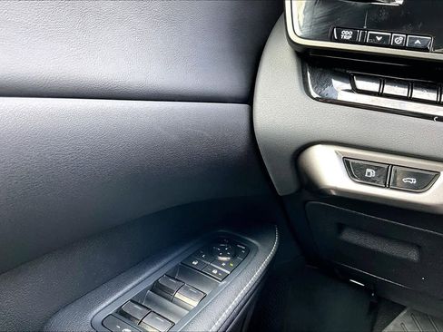 Used 2025 Lexus RX 350 Premium w/ Convenience Package image 33