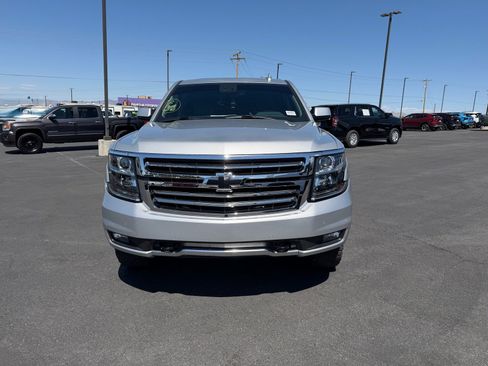 Used 2016 Chevrolet Tahoe LT w/ Luxury Package AWD/4WD image 8
