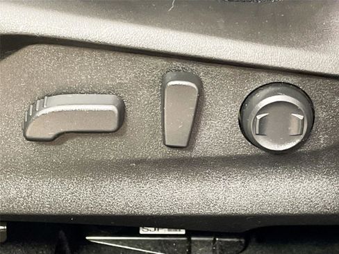 Used 2023 Subaru Forester Sport image 21