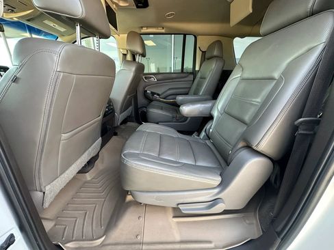 Used 2017 GMC Yukon XL Denali w/ Open Road Package AWD/4WD image 13