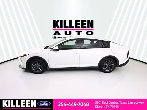 Used 2025 Kia K4 FWD image 4