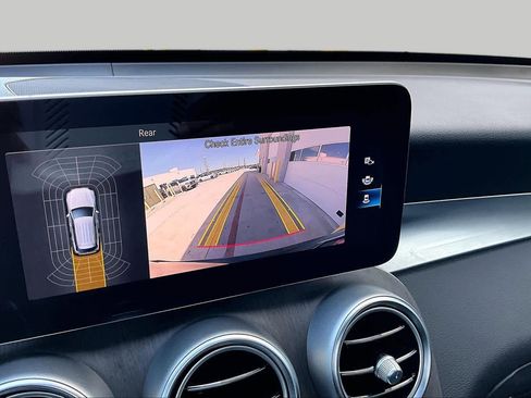 Certified 2021 Mercedes-Benz GLC 300 image 26