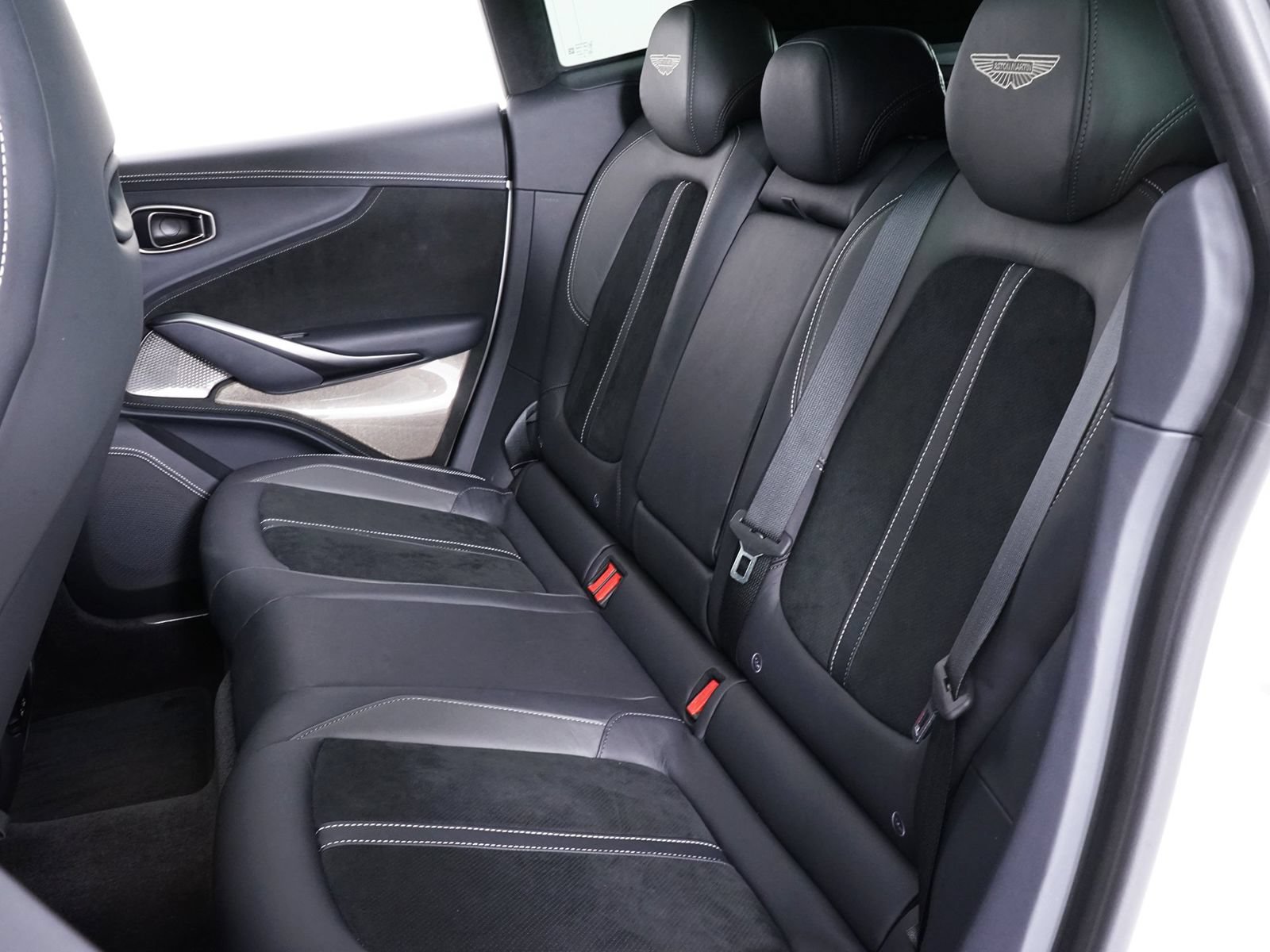 Used 2025 Aston Martin DBX 707 AWD/4WD image 24