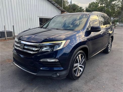 Used 2016 Honda Pilot Touring image 13