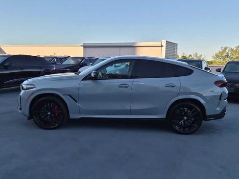 Used 2024 BMW X6 M60i image 3