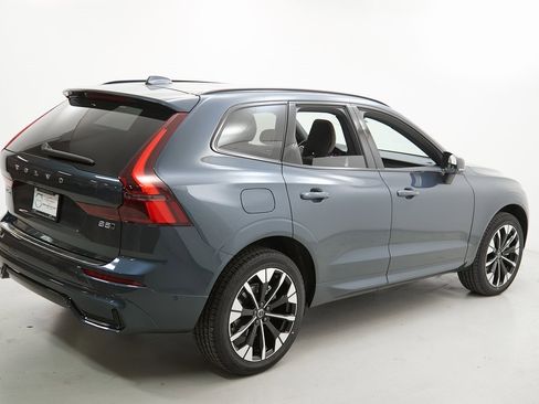 New 2026 Volvo XC60 B5 Plus w/ Protection Package Premier image 9