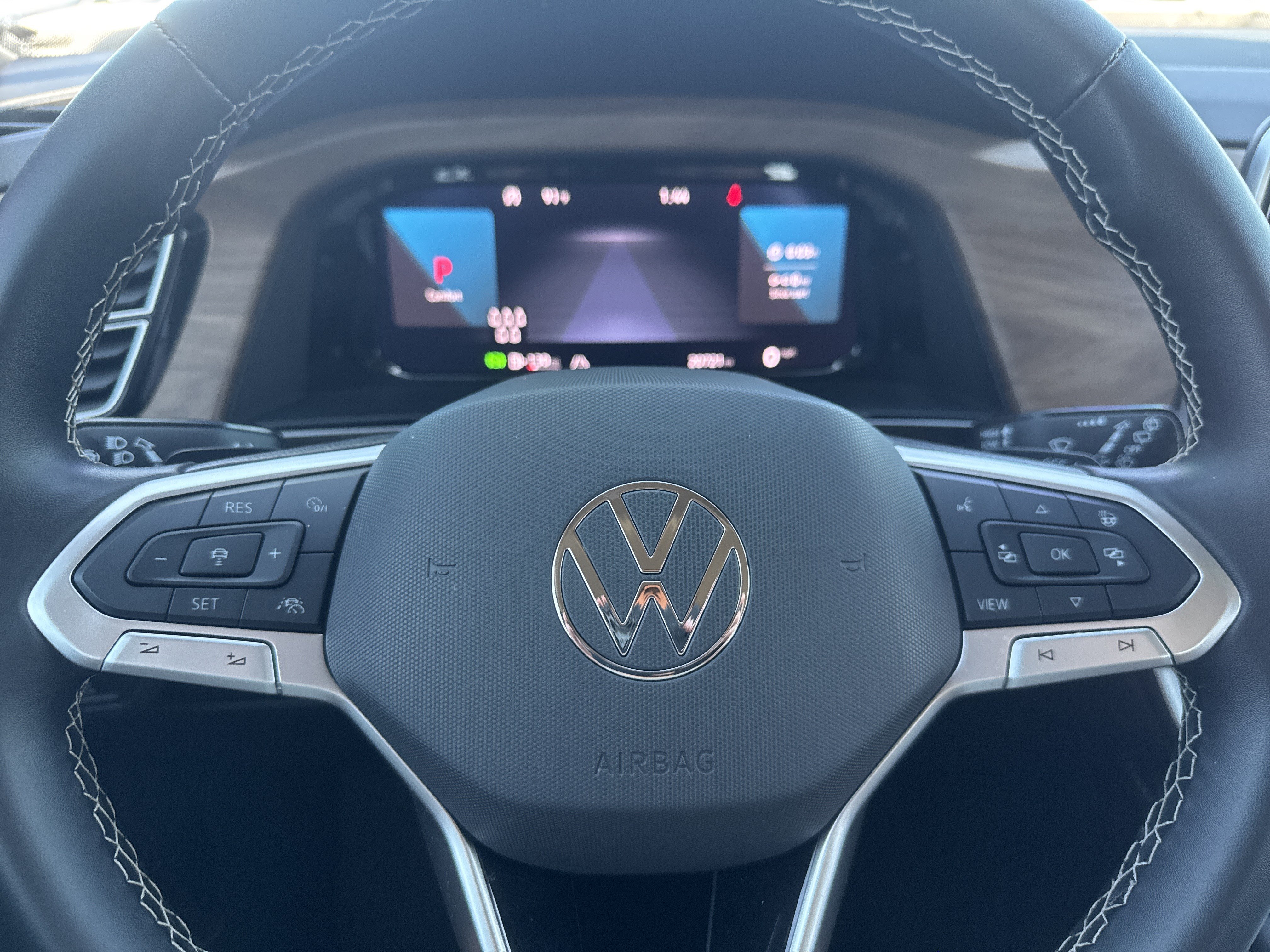 Certified 2025 Volkswagen Atlas SE FWD image 10