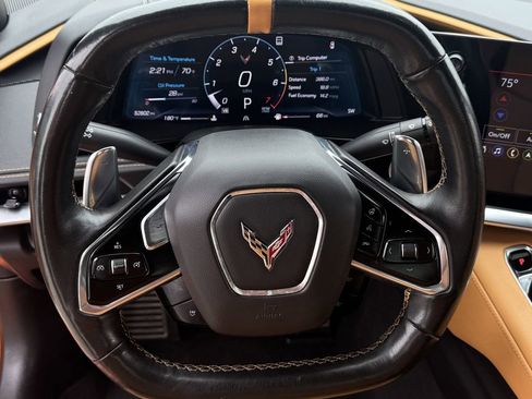 Used 2022 Chevrolet Corvette Stingray Preferred Conv w/ Z51 Performance Package RWD image 12