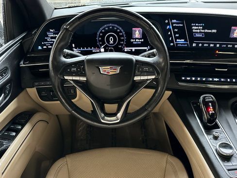 Certified 2023 Cadillac Escalade ESV Premium Luxury w/ Performance Package image 17