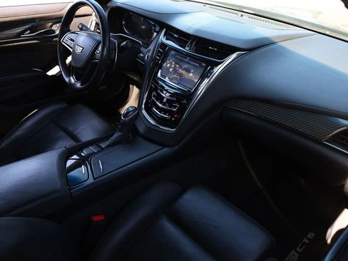 Used 2016 Cadillac CTS Premium image 18