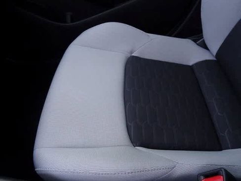 Used 2023 Toyota Corolla SE image 14