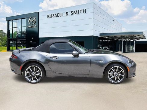 Used 2023 MAZDA MX-5 Miata Grand Touring RWD image 3