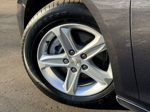 Used 2023 Chevrolet Malibu LT image 27