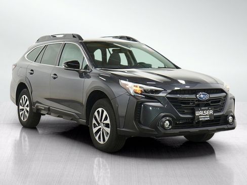 Used 2024 Subaru Outback Premium AWD/4WD image 7