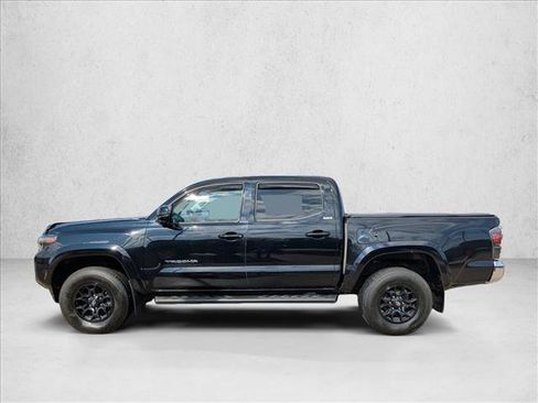 Used 2020 Toyota Tacoma SR5 image 8