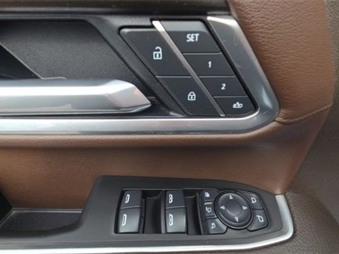 Used 2025 GMC Sierra 2500 Denali w/ Technology Package image 29