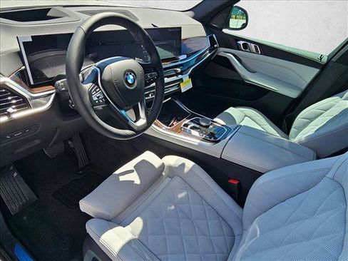New 2026 BMW X5 sDrive40i RWD image 3