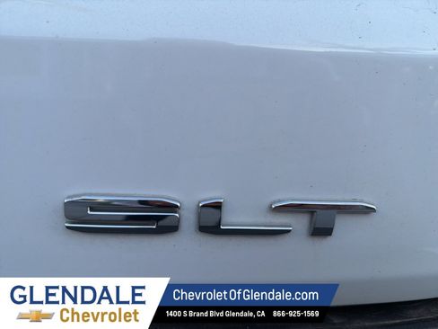 Used 2022 GMC Yukon SLT w/ SLT Premium Package image 24