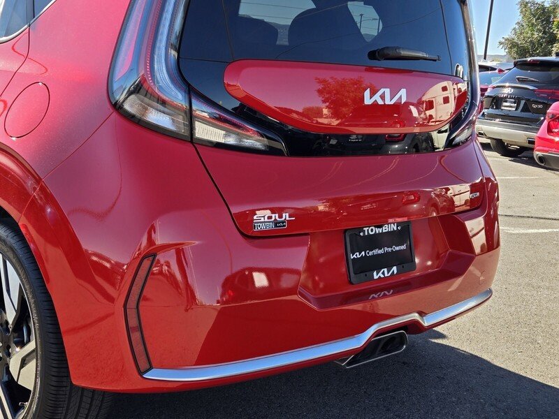 Certified 2025 Kia Soul GT-Line w/ GT-Line Technology Package FWD image 6