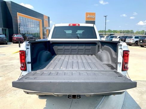Used 2026 RAM 2500 Big Horn AWD/4WD image 13