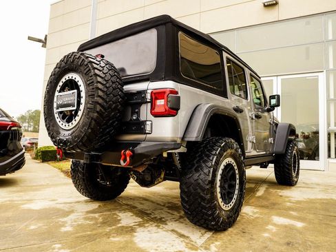Used 2021 Jeep Wrangler Unlimited Rubicon AWD/4WD image 12