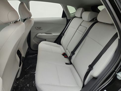 Used 2024 Hyundai Kona SEL FWD image 14