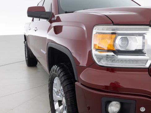 Used 2014 GMC Sierra 1500 SLT w/ SLT Crew Cab Value Package AWD/4WD image 11