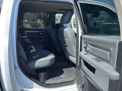 Used 2019 RAM 1500 Big Horn w/ Rambox Value Package AWD/4WD image 23