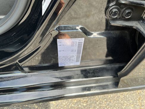 Used 2025 Nissan Altima 2.5 SV FWD image 30