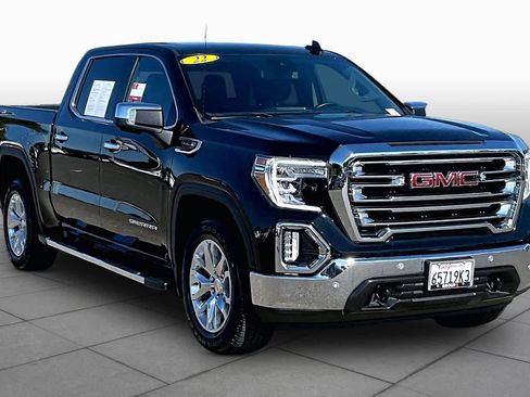 Used 2022 GMC Sierra 1500 SLT w/ SLT Premium Plus Package AWD/4WD image 2