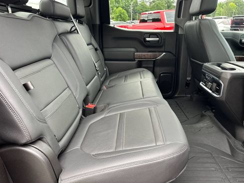 Used 2021 GMC Sierra 1500 Denali w/ Denali Ultimate Package AWD/4WD image 16
