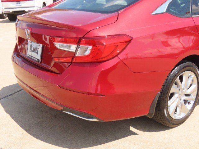 Used 2018 Honda Accord LX image 10
