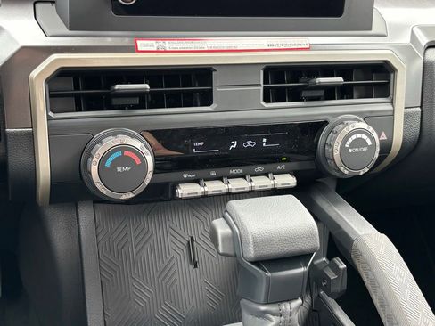 New 2026 Toyota Tacoma SR5 AWD/4WD image 20