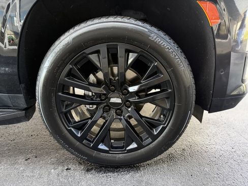 Used 2021 Cadillac Escalade Sport w/ Driver Assist Tech Package image 3