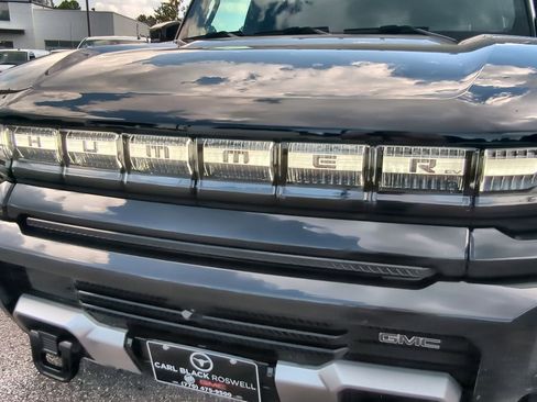 Used 2025 GMC Hummer EV 2X image 32