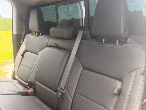 Used 2024 GMC Sierra 1500 SLT w/ SLT Premium Plus Package AWD/4WD image 22