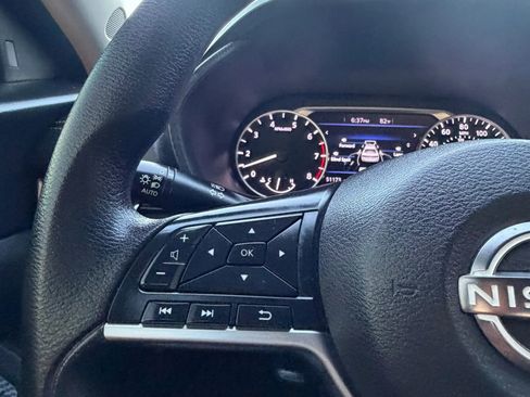 Used 2024 Nissan Sentra SV image 12