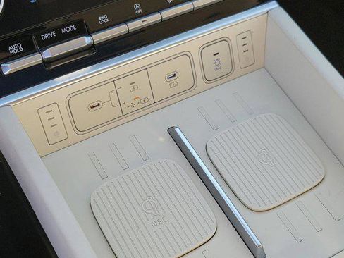 New 2025 Hyundai Santa Fe Calligraphy image 27