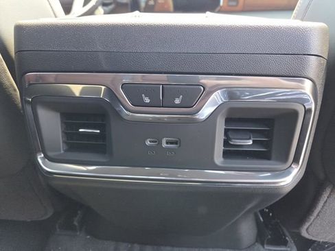 New 2026 GMC Sierra 2500 Denali Ultimate w/ LPO, Black Badging Package AWD/4WD image 19