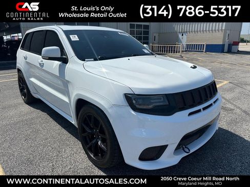 Used 2018 Jeep Grand Cherokee Trackhawk AWD/4WD image 1