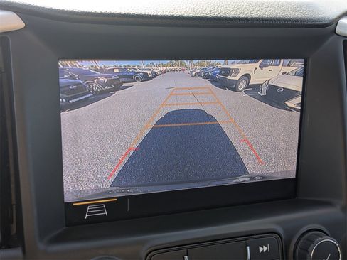 Used 2019 GMC Terrain SLE w/ Driver Convenience Package image 22