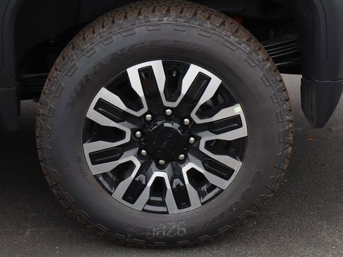 New 2026 GMC Sierra 2500 Denali Ultimate image 22