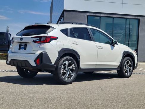 Used 2025 Subaru Crosstrek 2.5i Premium AWD/4WD image 4