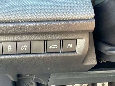 New 2026 Toyota Camry SE image 28